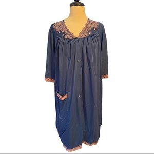 VTG ShadowLine X-Large Flutter 3/4 Length Sleeve Gown Duster Button Front Robe